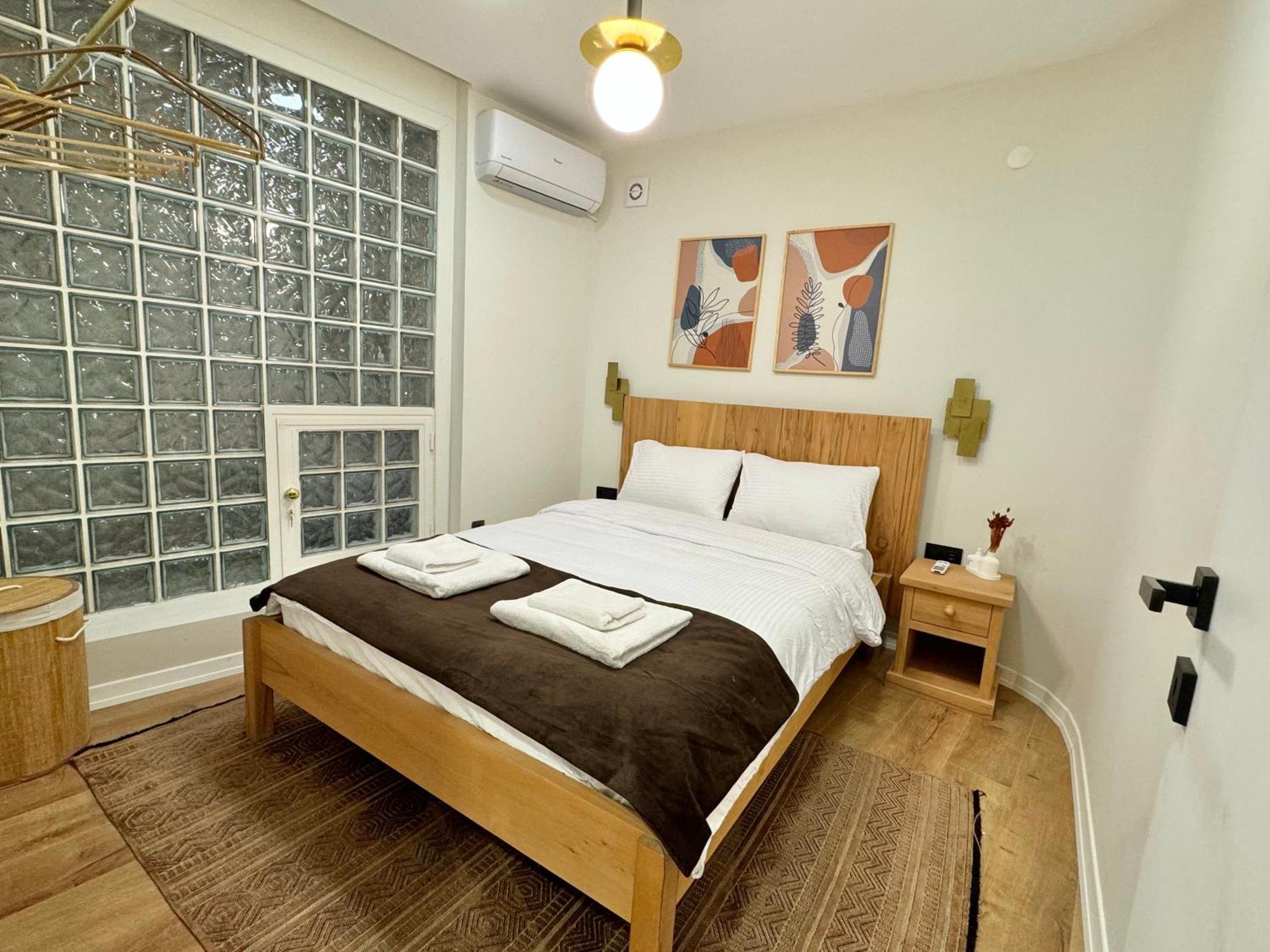 Hoft Cihangir Apartamento Istambul Exterior foto